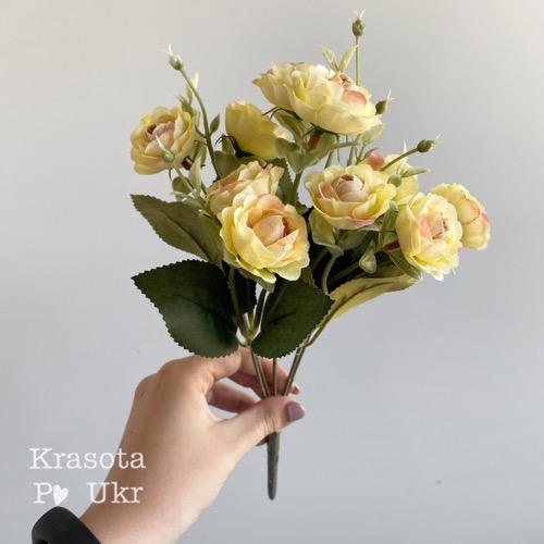 жовті букети гарноі якості