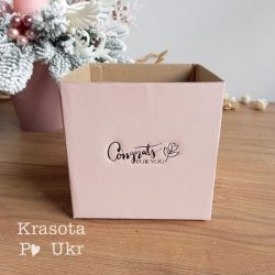 кашпо для композицій рожевого кольору