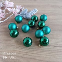 Кулі 12 шт “зелений оксамит”, 4 см
