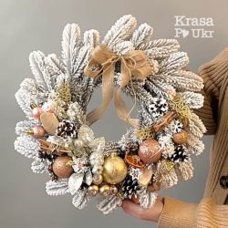 Вінок засніжений з декором