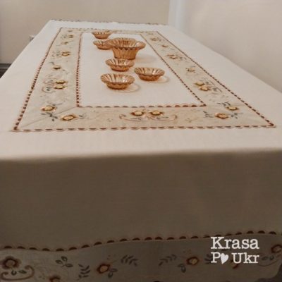 Скатертина з вишивкою в шоколадних відтінках, 150*220 см на великий стіл