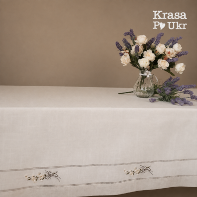 Лляна скатерина на великий стіл з вишивкою "букет ромашки" -150*220 см, 180*270 см, 180*320 см, 180*450 см,