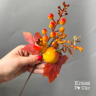 Осіння гілка 26 см з гранатами та калиною