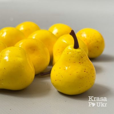 Грушка “секель” для декору (4 см), жовта