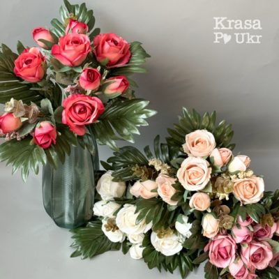 #253 Штучний букет 35 см квітів "троянди класичні" у 4 кольорах або упаковка