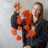 Осіння гілка з листям "дикий виноград", червоногаряча