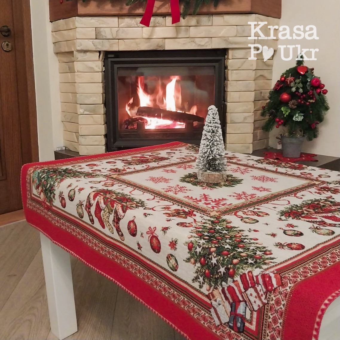 Скатертина гобеленова 120*160 см