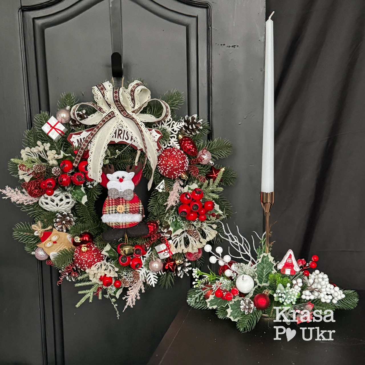 Як повісити різдвяний (декоративний) віночок на двері: 5 способів