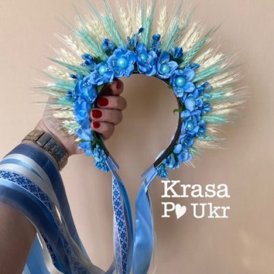 Вінок зі стрічками на голову