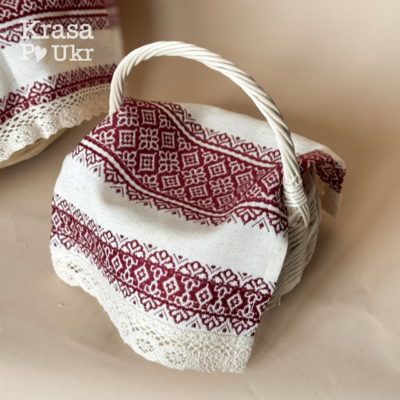 Вишитий дитячий рушник на кошик