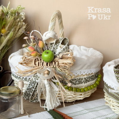 Спасівська корзинка з чехлом і вишитою стрічкою (33*26 см)