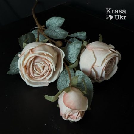 Гілка троянд з бутоном преміум класу - світло-пудрова (54 см)