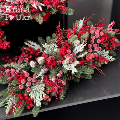 Home 3 Новогодняя гирлянда с ягодами из литой хвои в красно-бордовых оттенках, 65 или 120 см
